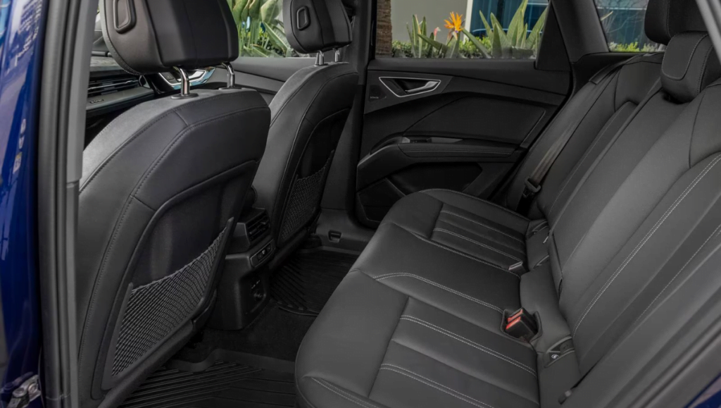 مراجعة 2023 Audi Q4 e-tron 