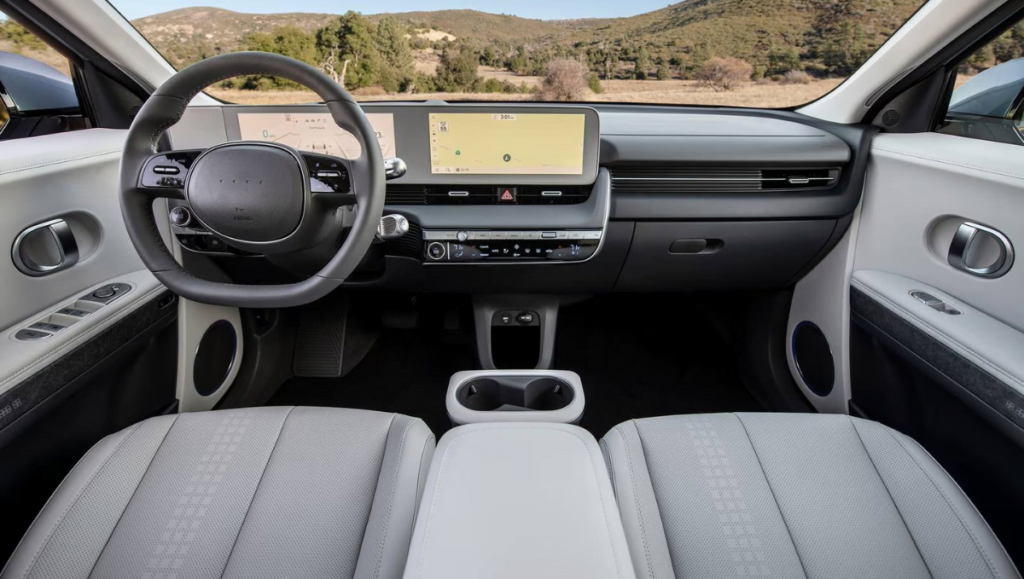 2023 Hyundai Ioniq 5: سيارة كهربائية تفوق وزنها